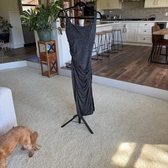 Popilush-Sleeveless Shimmer Ruched Evening Dress - Black - Picture 4 of 7